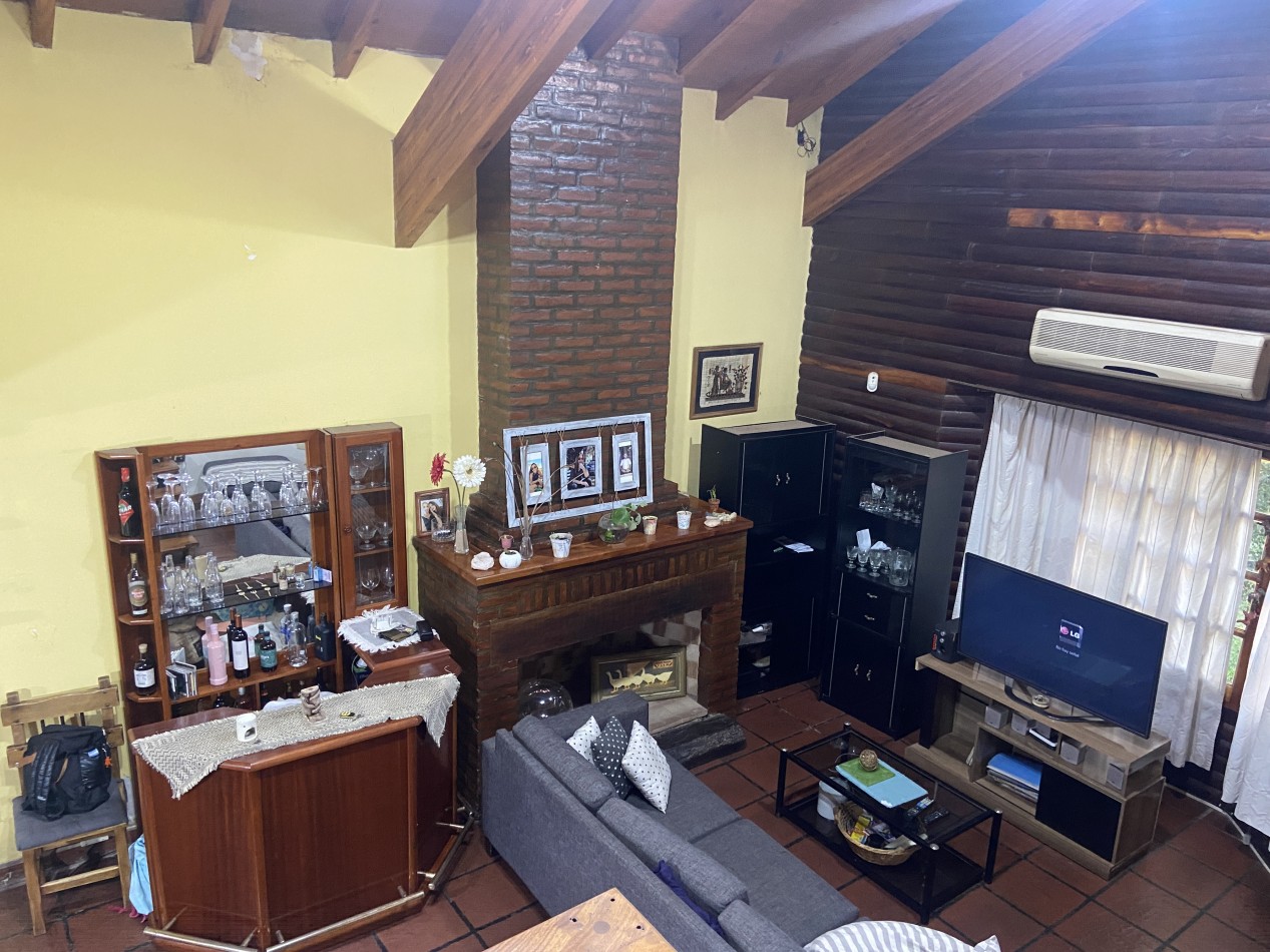SE TOMA PERMUTA, O PARTE DE PAGO! CASA DE 3 PLANTAS CON PARQUE, PISCINA Y GARAGE SUBTERRANEO EN RANELAGH