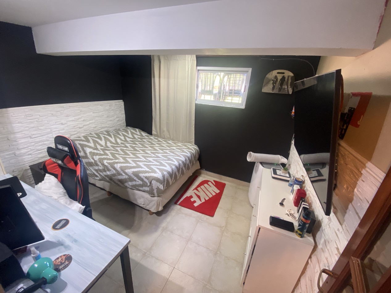 SE TOMA PERMUTA, O PARTE DE PAGO! CASA DE 3 PLANTAS CON PARQUE, PISCINA Y GARAGE SUBTERRANEO EN RANELAGH