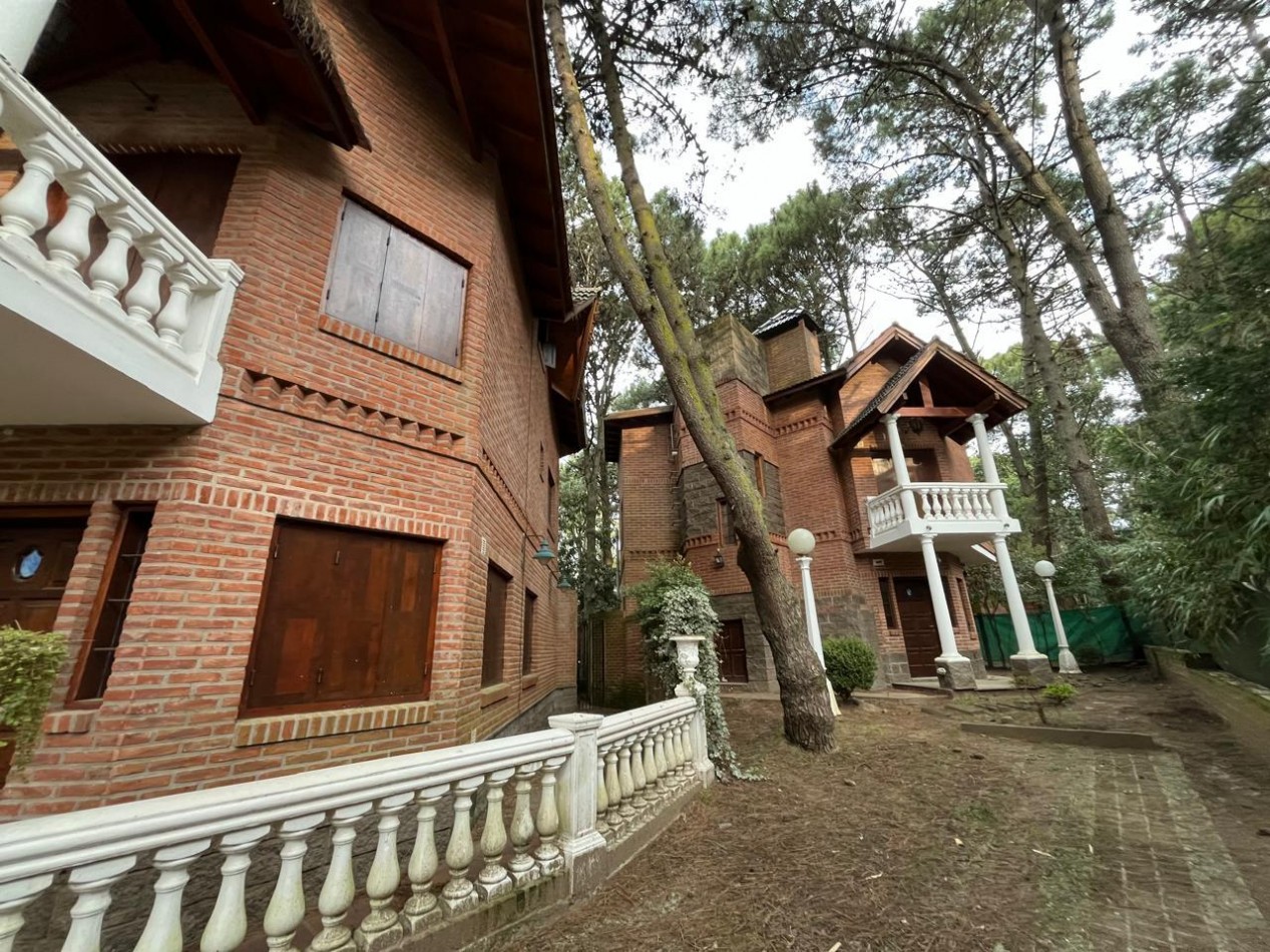 TRIPLEX en COSTA DEL ESTE
