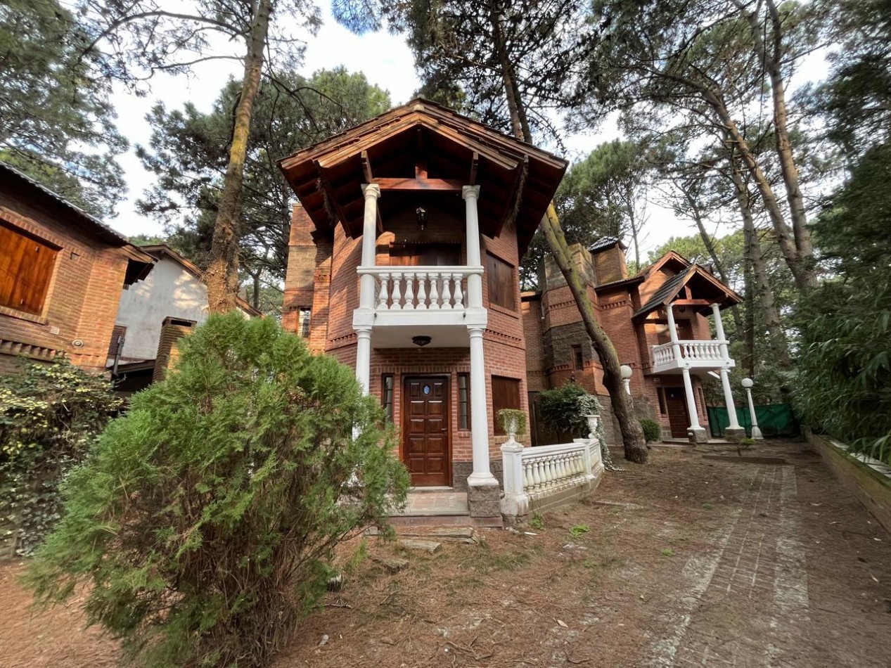 TRIPLEX en COSTA DEL ESTE