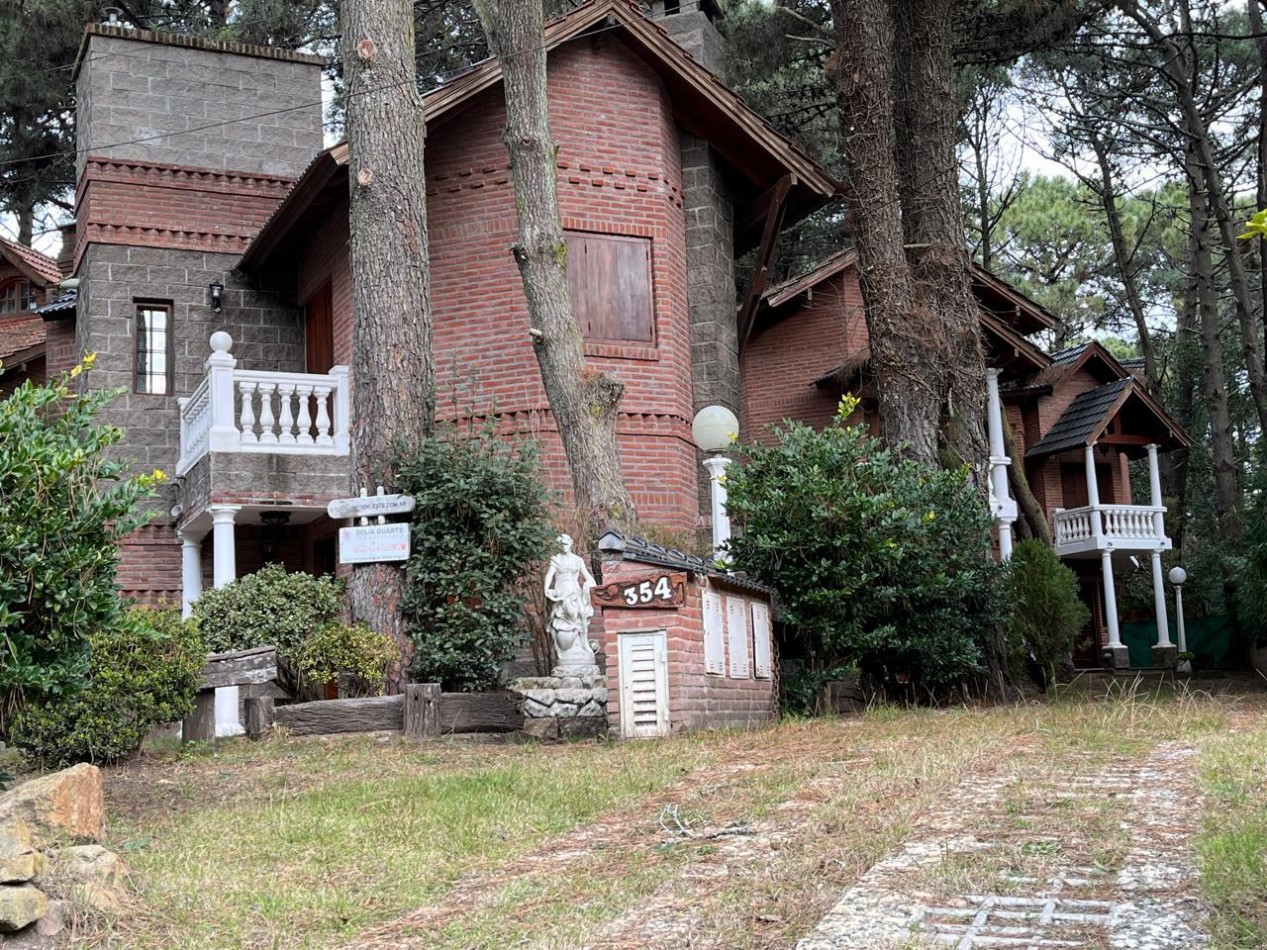 TRIPLEX en COSTA DEL ESTE