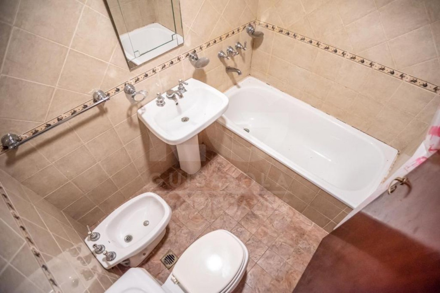 TRIPLEX en COSTA DEL ESTE