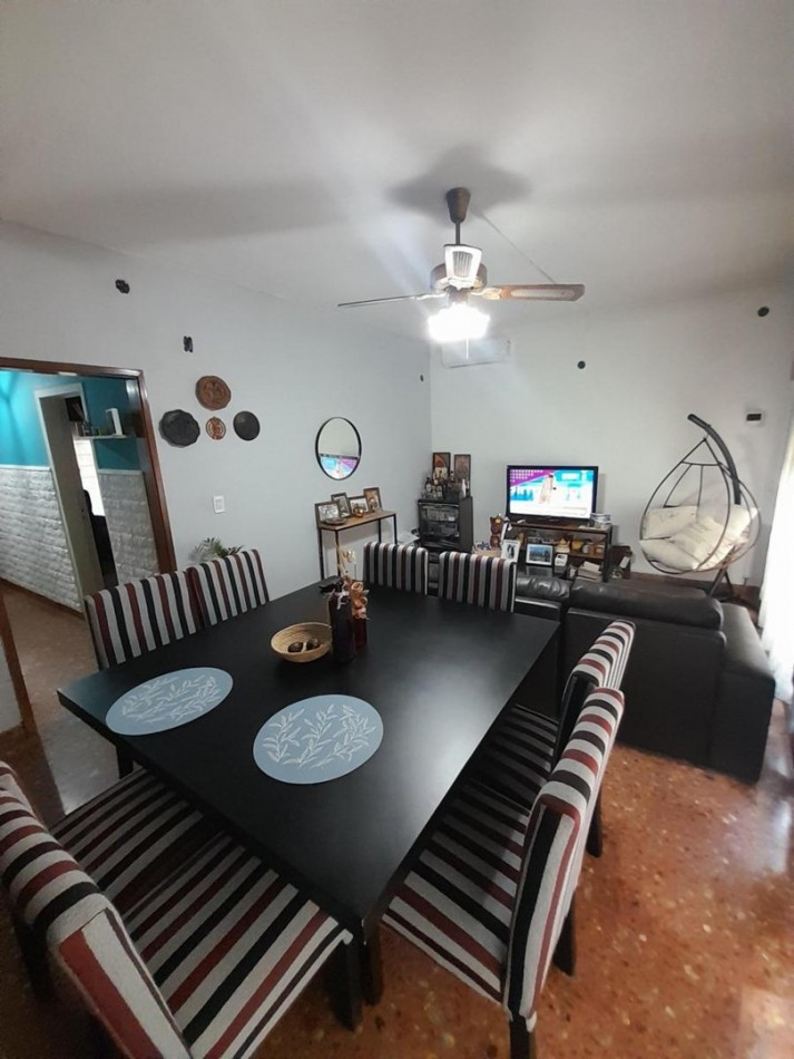 CASA, 2 AMBIENTES EN BERAZATEGUI