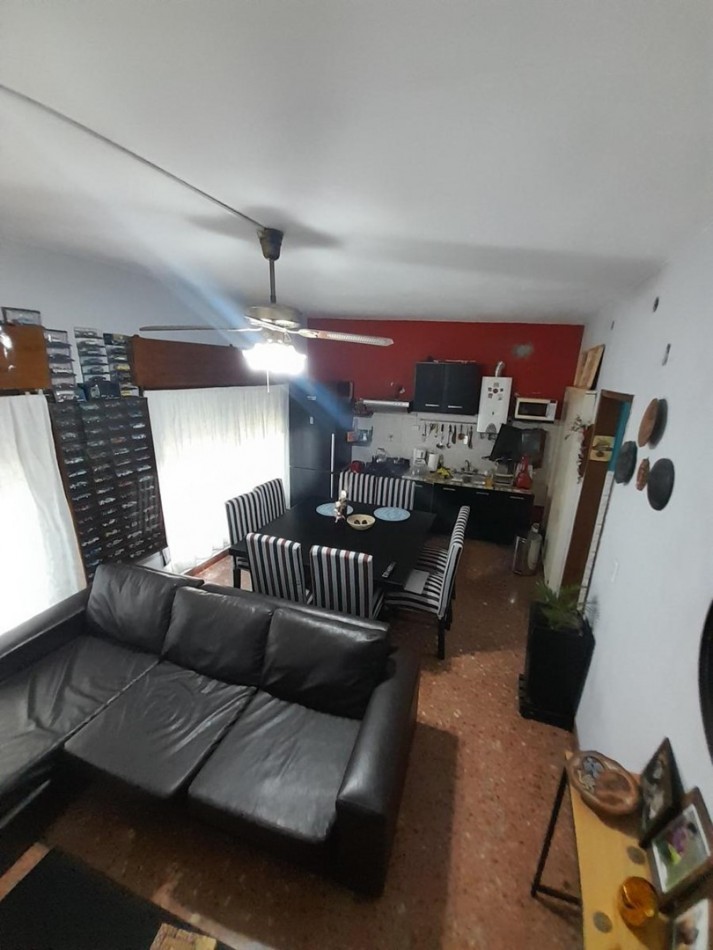 CASA, 2 AMBIENTES EN BERAZATEGUI