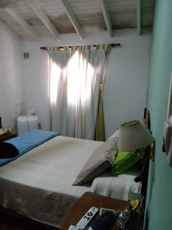 Casa en venta, de 6 ambientes Barrio el Peligro - Abasto La Plata
