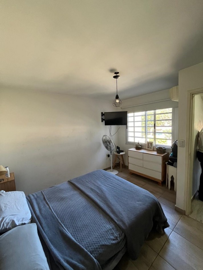 Duplex a la venta en Ezpeleta de 3 ambientes