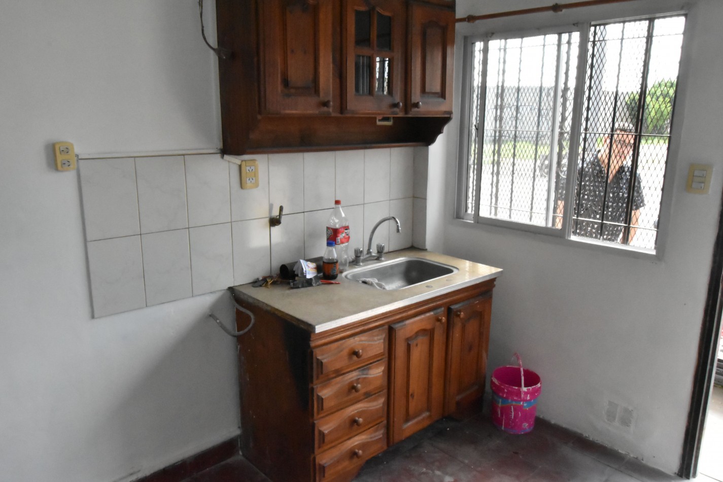 CASA 3 AMBIENTES Y DEPARTAMENTO INDEPENDIENTE, BOSQUES, FLORENCIO VARELA