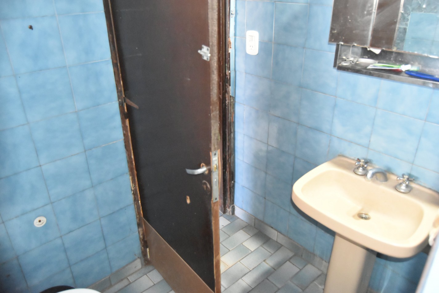 CASA 3 AMBIENTES Y DEPARTAMENTO INDEPENDIENTE, BOSQUES, FLORENCIO VARELA
