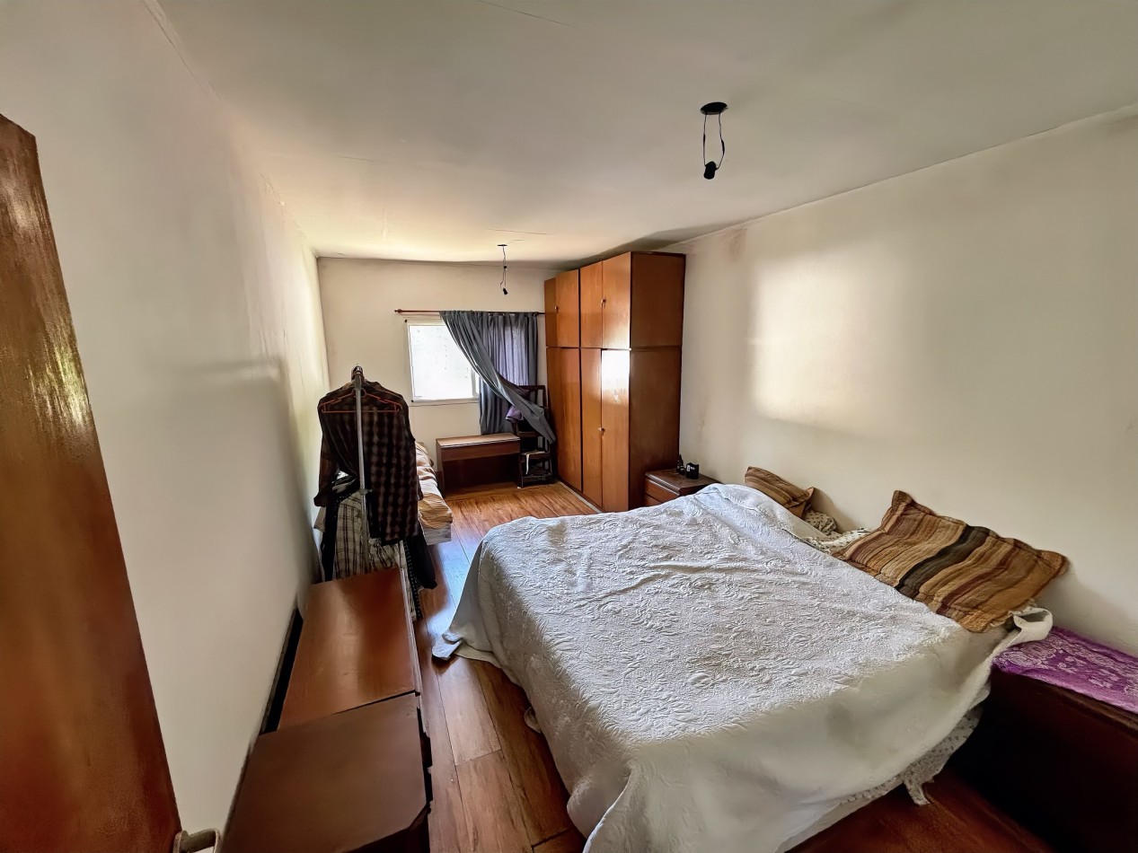 CASA DE 3 AMBIENTES EN EL PATO, A 1 CUADRA DE COLECTORA, BERAZATEGUI