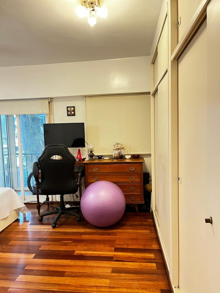 PH DE 2 AMBIENTES CON TERRAZA, QUINCHO Y BALCON AL FRENTE EN PALERMO