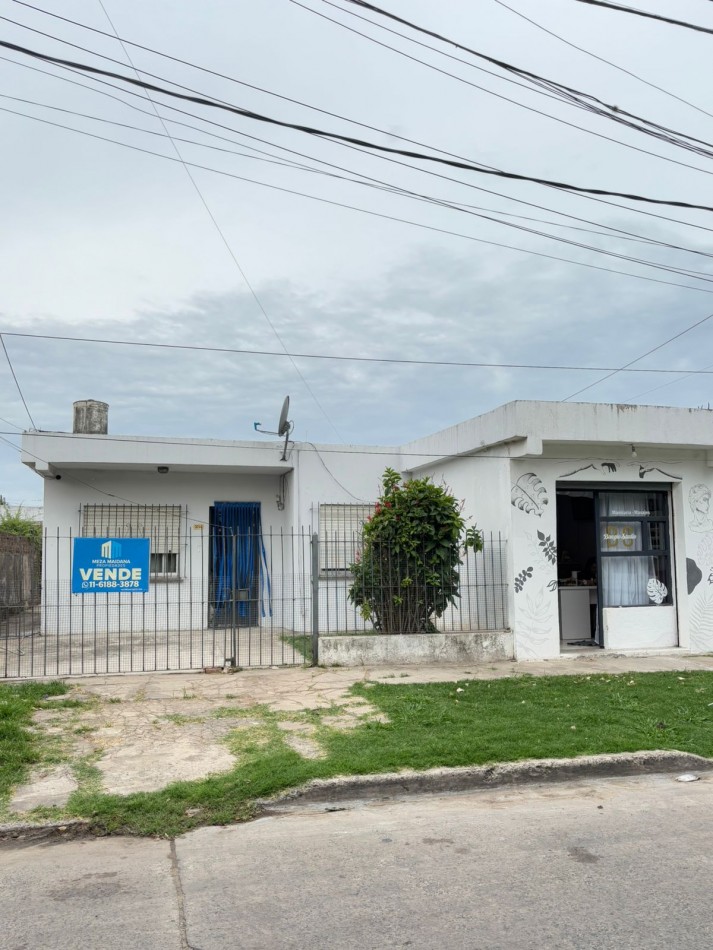 CASA CON LOCAL A LA VENTA EN VILLA ESPAÑA