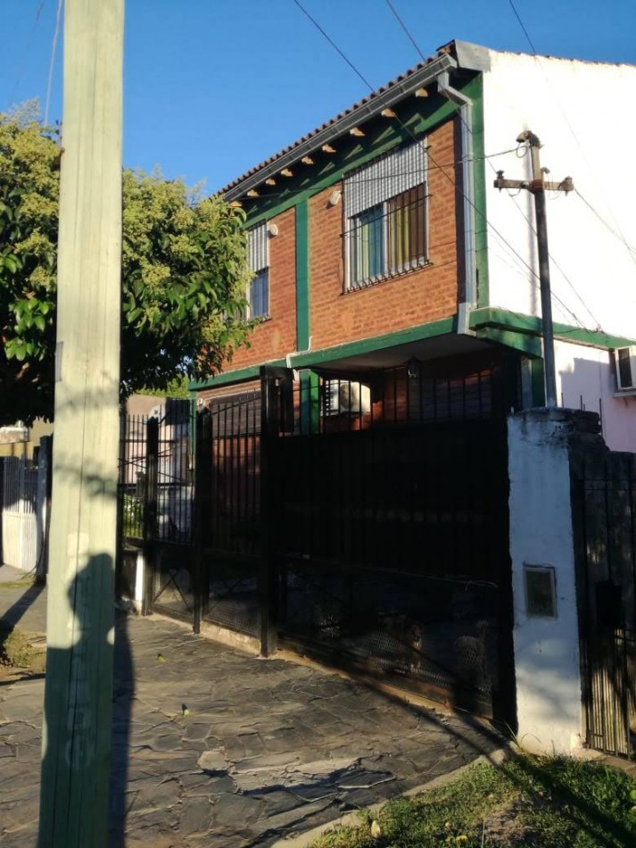 Venta Casa 4 ambientes