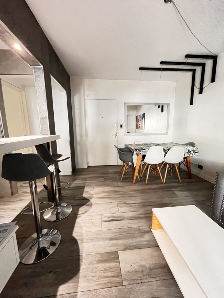 DEPARTAMENTO DE 3 AMBIENTES CON BALCON Y VISTA AL PARQUE LAS HERAS, PEÑA Y CORONEL DIAZ, RECOLETA