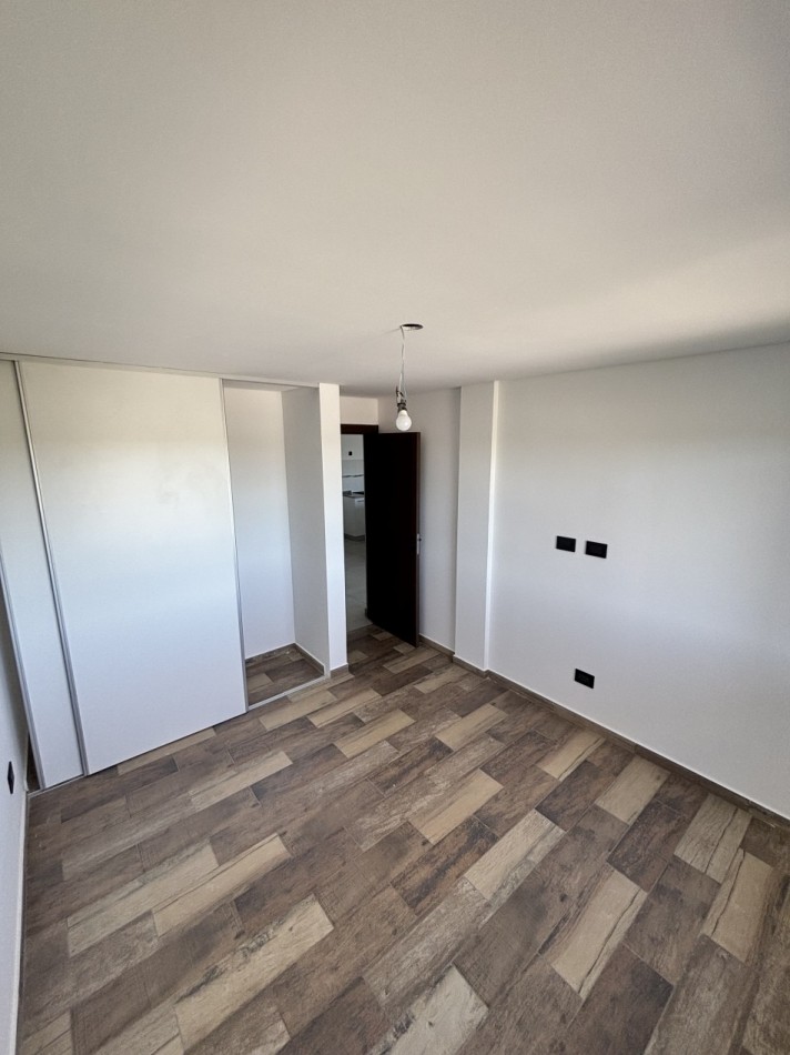 DEPARTAMENTO 2 AMBIENTES a Estrenar con COCHERA Berazategui