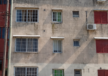 Departamento de 4 ambientes en venta - Barrio CGT, Berazategui